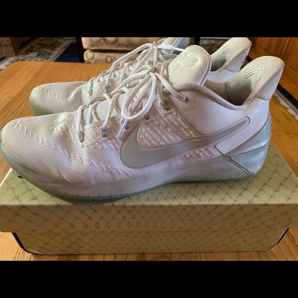 nike kobe ad white chrome